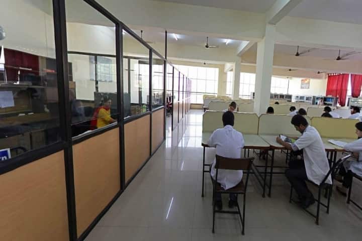 Inderprastha Dental College and Hospital, Ghaziabad campus photo 5