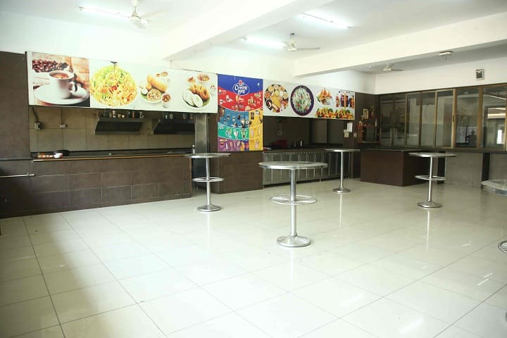 KLE Society of Science and Commerce College, Kalamboli campus photo 5
