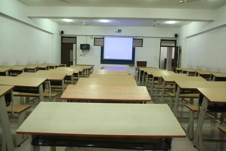 KLE Society of Science and Commerce College, Kalamboli campus photo 3