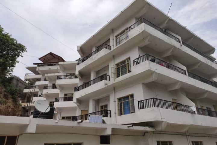 Himachal Dental College, Sunder Nagar campus photo 3