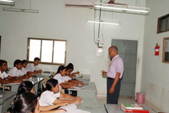 The Bombay Flying Club's College of Aviation, Mumbai campus photo 2