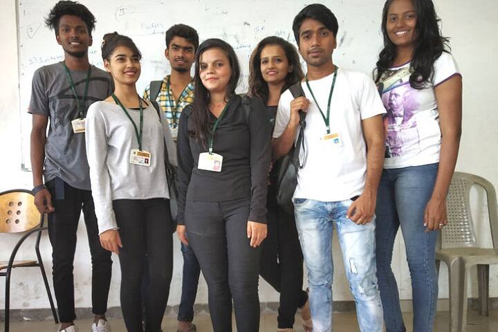 Suman Education Society's LN College, Mumbai campus photo 5