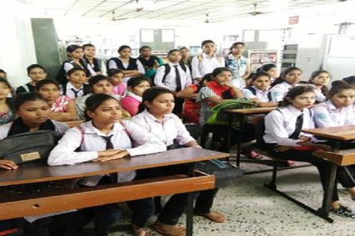 Women's College of Arts and Commerce, Nagpur campus photo 3
