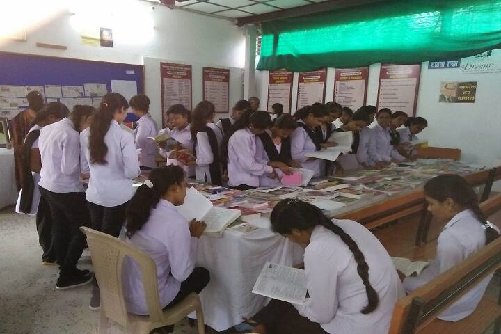 Women's College of Arts and Commerce, Nagpur campus photo 4