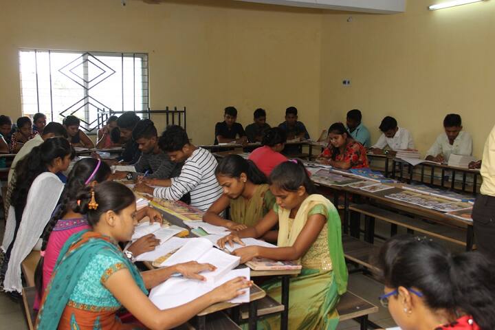JK Sarvaiya College, Bhavnagar campus photo 4