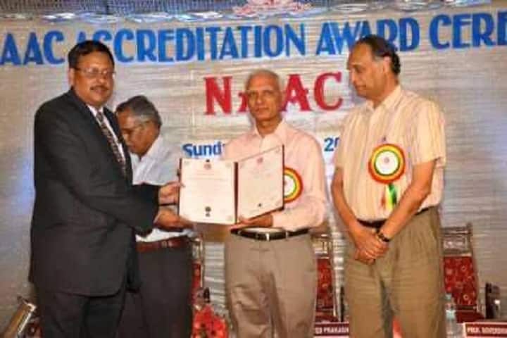 Allahabad Degree College, Allahabad campus photo 5