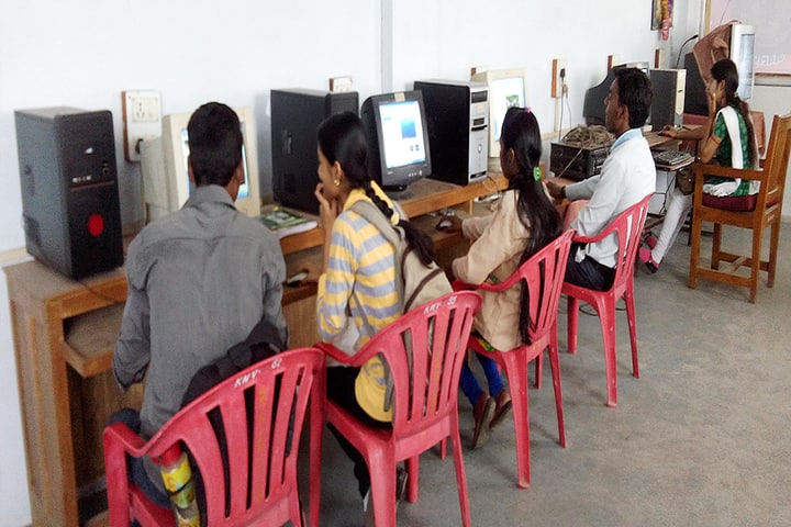 Kesarwani College, Jabalpur campus photo 3