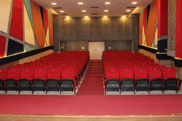 GIDC Rajju Shroff ROFEL Institute of Management Studies, Vapi campus photo 3