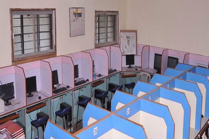 Matsyodari Shikshan Sanstha's Arts Science and Commerce College, Jalna campus photo 4