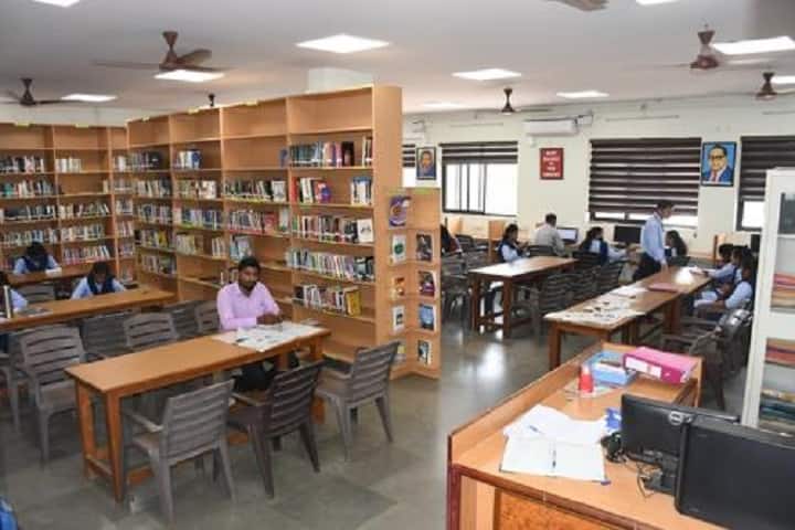 Vidya Prabodhini College of Commerce Education Computer and Management, Parvari campus photo 3