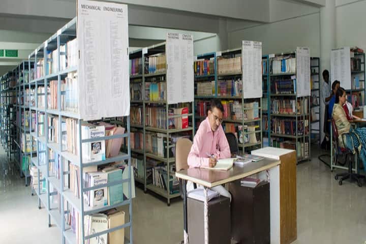 Shri Gulabrao Deokar College of Architecture, Jalgaon campus photo 5