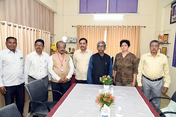 Marutraoji Ghule Patil Arts, Commerce and Science College, Ahmednagar campus photo 3