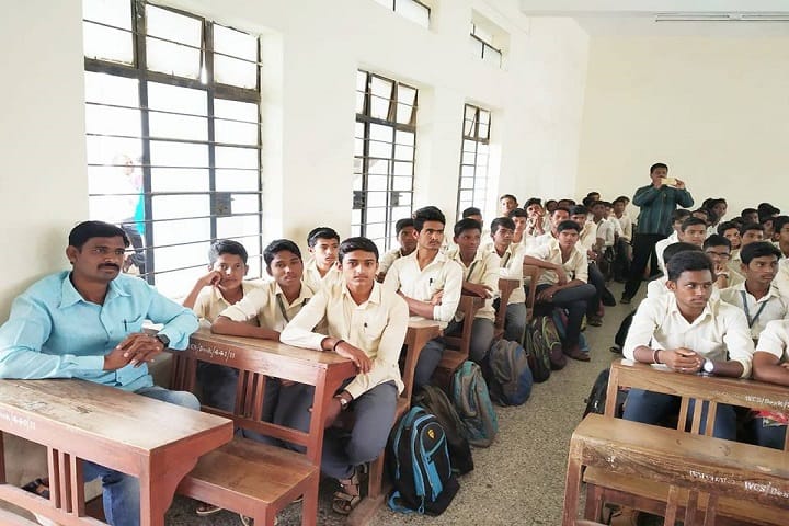 Walchand College of Arts and Science, Solapur campus photo 4