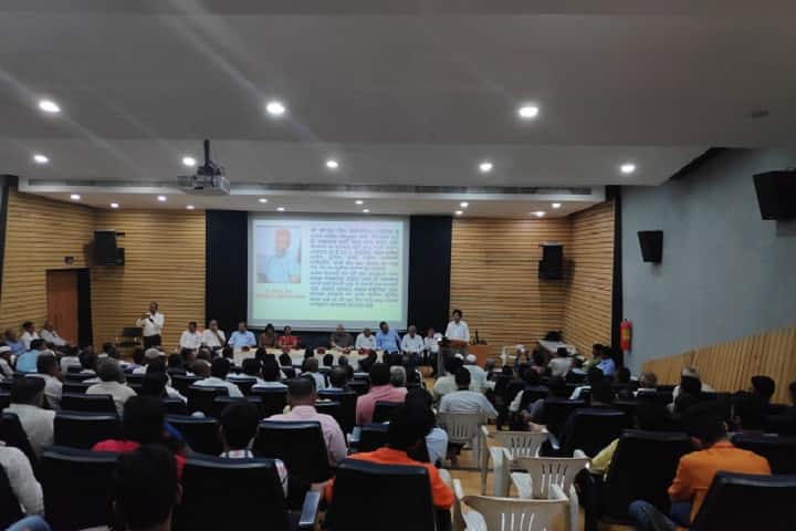 SVKM's NMIMS School of Agricultural Sciences and Technology, Shirpur campus photo 4