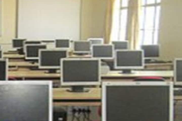 Sinhgad College of Arts and Commerce, Pune campus photo 4