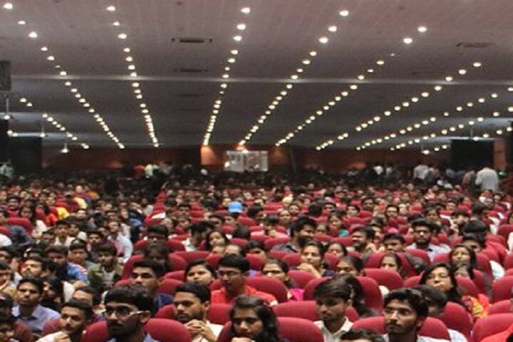 Sinhgad College of Arts and Commerce, Pune campus photo 5