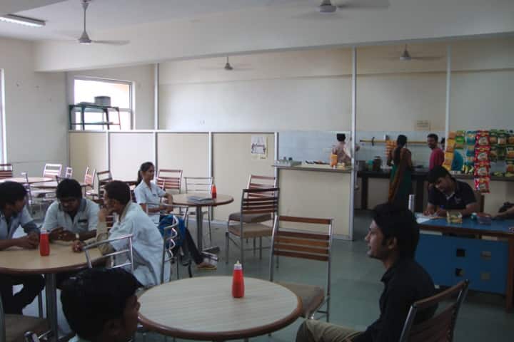 AMC Dental College, Ahmedabad campus photo 2