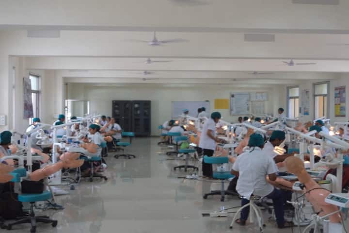 AMC Dental College, Ahmedabad campus photo 5