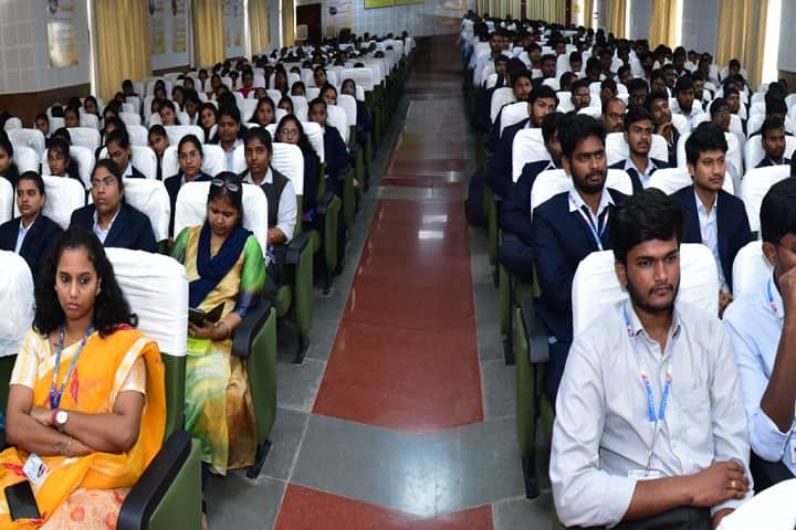 Vignan Institute of Law, Guntur campus photo 3