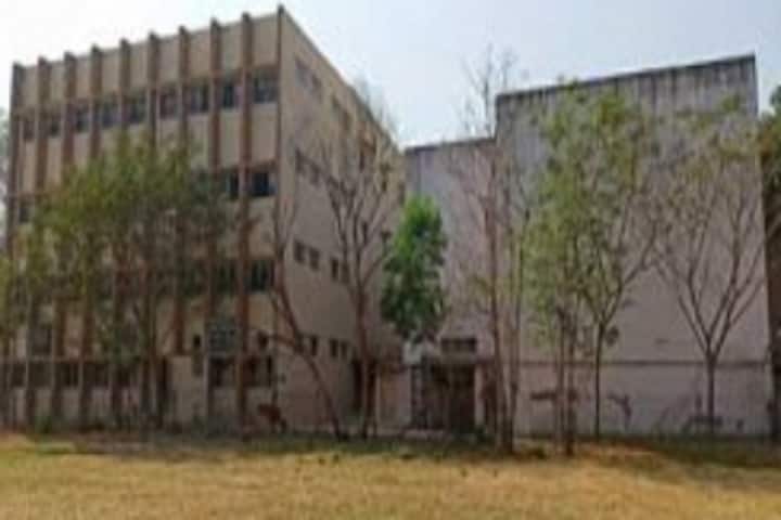 Dolat Usha Institute of Applied Sciences and Dhiru Sarla Institute of Management and Commerce, Valsad campus photo 3