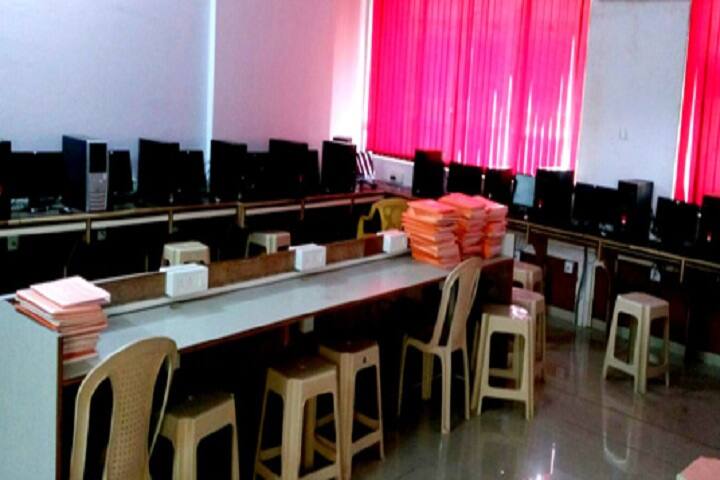 RR International JR and SR College of Commerce and Science, Mumbai campus photo 4
