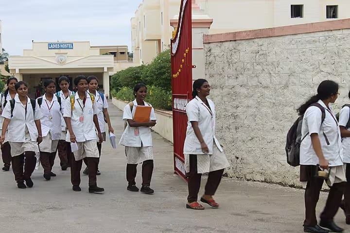Adhiparasakthi Dental College and Hospital, Melmaruvathur campus photo 4