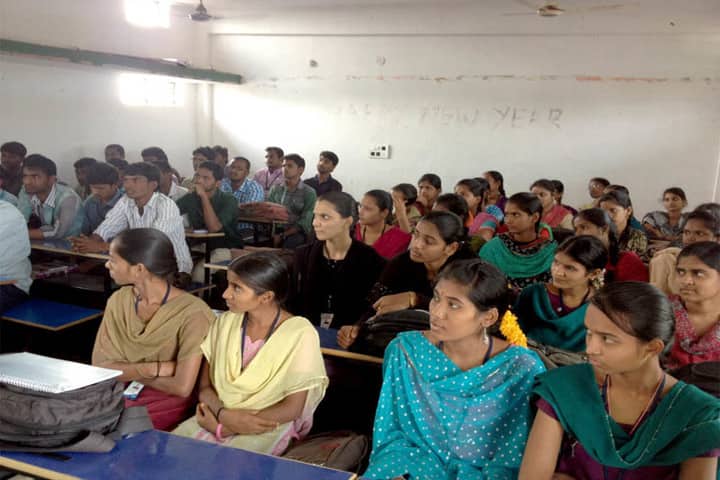 Rao's Degree College, Yemmiganur campus photo 3