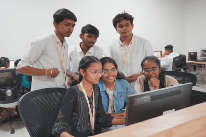 VYMAK Degree College, Bangalore campus photo 6