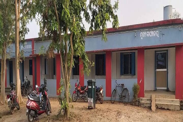 Women's College, Khordha campus photo 2