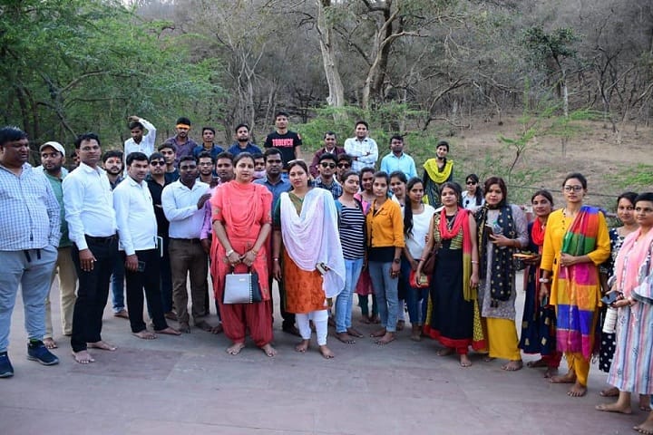 Kargil Sahid Lalmani Yadav Mahavidyalaya, Allahabad campus photo 6