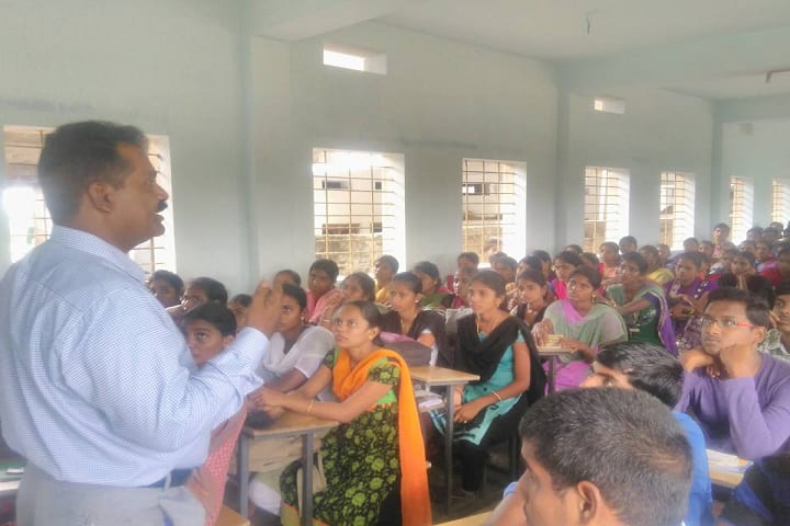 MLR Naidu Degree College, Narasannapeta campus photo 2