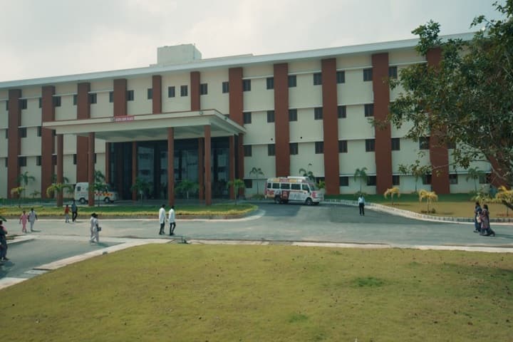 PSP Medical College Hospital and Research Institute, Kancheepuram campus photo 3