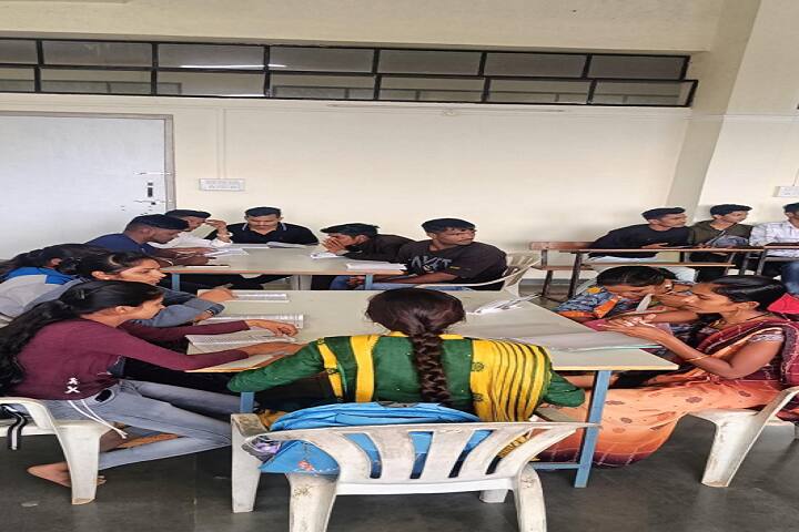 Janseva Foundation Loni Budruk Arts and Commerce College, Shendi campus photo 6