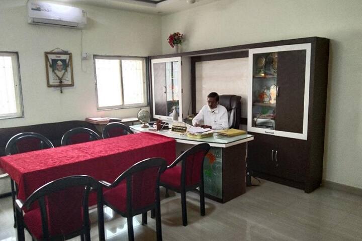 KN Bhise Arts and Commerce College, Solapur campus photo 5