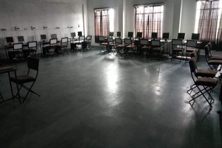 RN Kapoor Memorial Homoeopathic Hospital and Medical College, Indore campus photo 4
