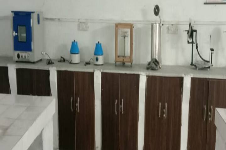 RN Kapoor Memorial Homoeopathic Hospital and Medical College, Indore campus photo 5