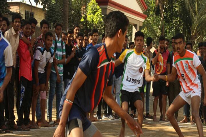 RJ Thakur College of Arts and Commerce, Thane campus photo 3