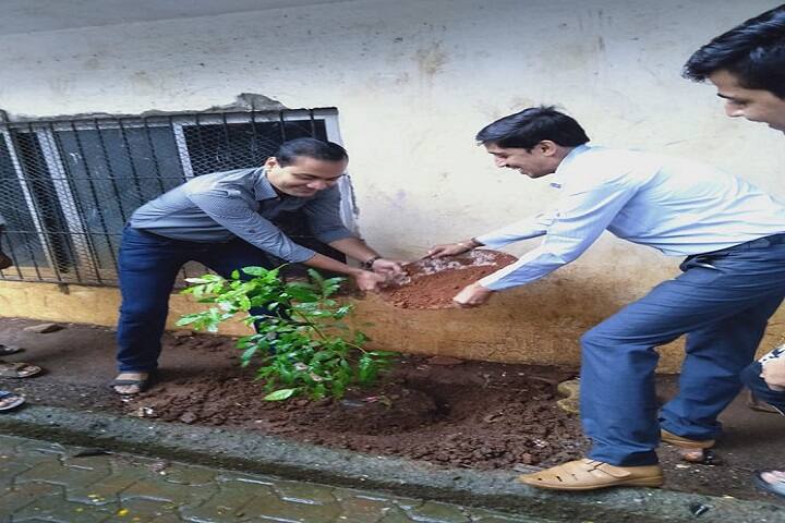 RJ Thakur College of Arts and Commerce, Thane campus photo 6
