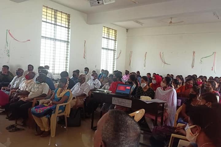 Government First Grade College for Women, Chamarajanagar campus photo 4