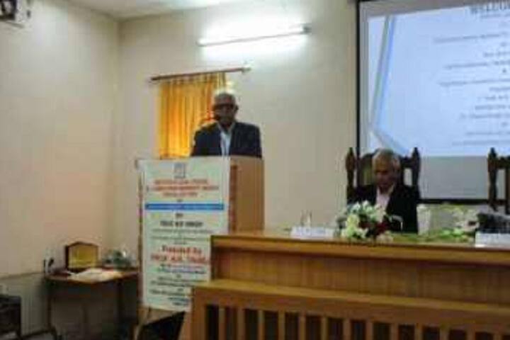 Institute of Legal Studies, Chaudhary Charan Singh University, Meerut campus photo 3
