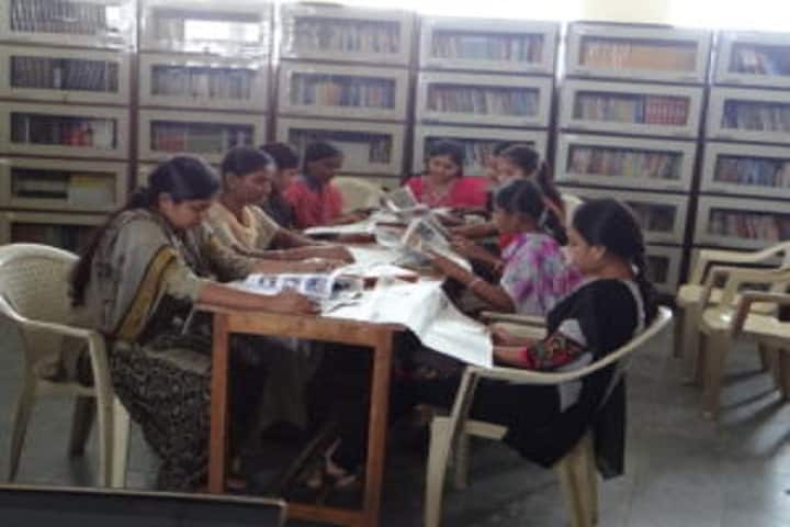 Smt Sushiladevi Deshmukh Senior College, Latur campus photo 6
