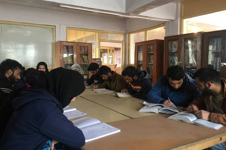 CASET College of Computer Science and Engineering, Srinagar campus photo 4