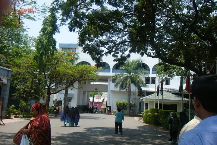 Sholapur Social Association's Arts and Commerce College, Solapur campus photo 2