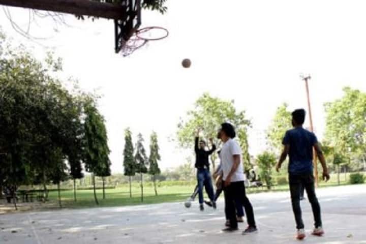 IILM University, Greater Noida campus photo 3