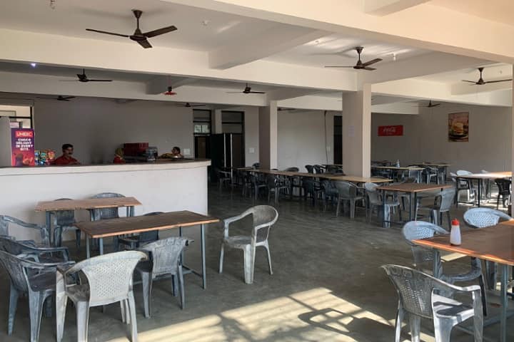 Yashraj College of Professional Studies, Kanpur campus photo 5