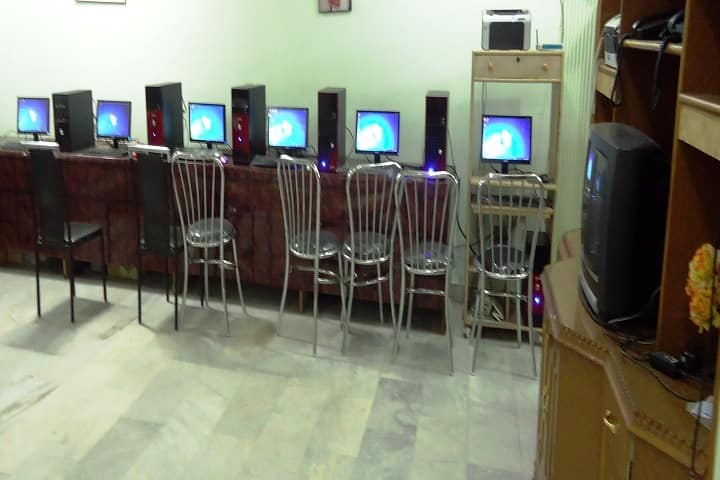 Swatantra Girls Degree College, Lucknow campus photo 3