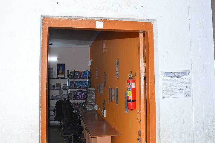 Sapthagiri Degree and PG College, Hindupur campus photo 4