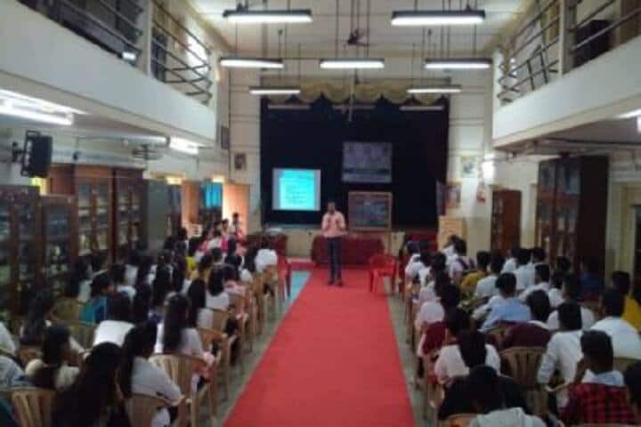 RAV's Laxmichand Golwala College of Commerce and Economics, Mumbai campus photo 6