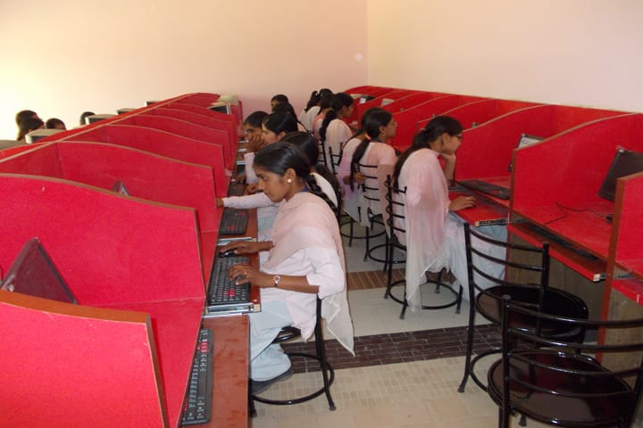 Shri Shyam Mahila College, Hanumangarh campus photo 4