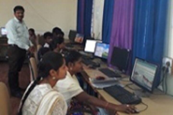 Government First Grade College, Kundagol campus photo 4